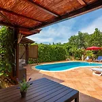 Villa Temer Pinezići