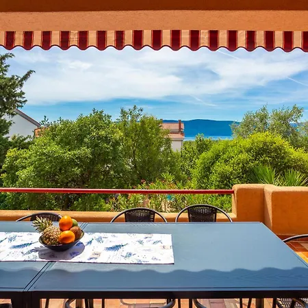 Villa Temer Pinezici (Krk)